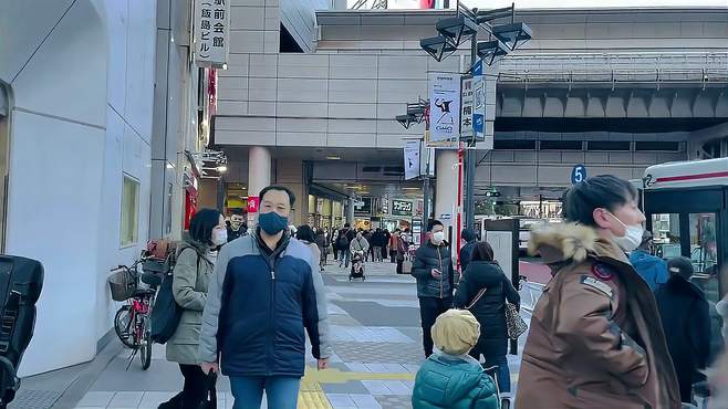 探索历史文化底蕴，穿越独特城市景观，开启愉悦之旅