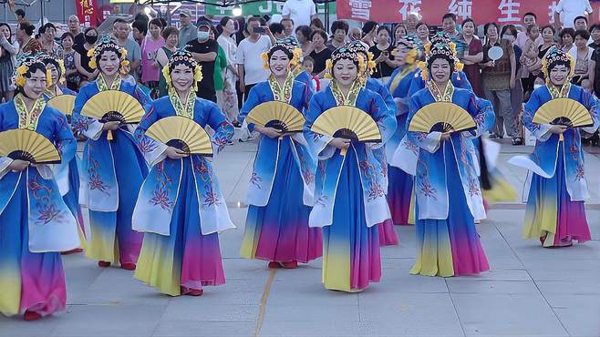 戏曲舞蹈《粉墨花旦》岫岩特之韵模特舞蹈团庆建党102周年专场演出