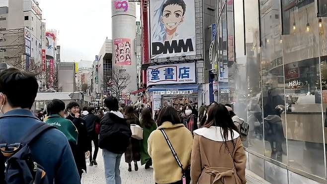 街头新鲜体验，体验大城市的多元文化