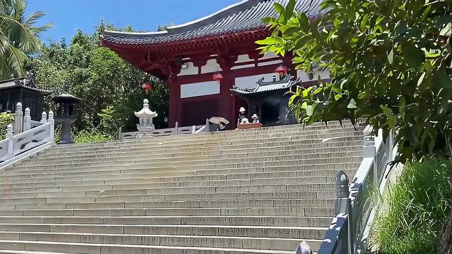 南山寺：宁静祥和的圣地，为爱情祈福