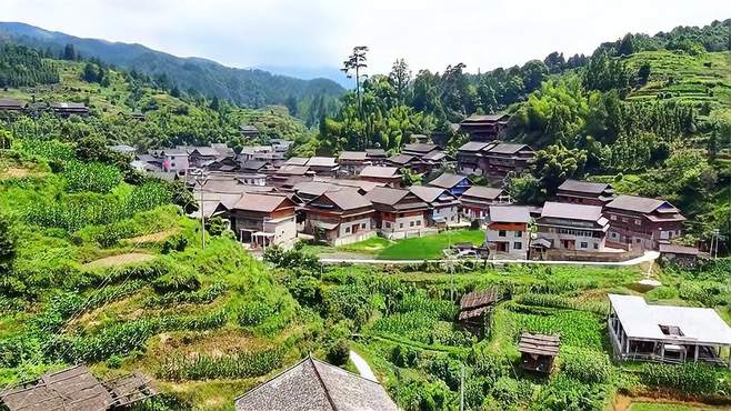 九龙漈风景名胜区：世界最长龙形石阶等你来探秘！