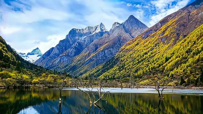 打开四姑娘山，距离风景更近一步