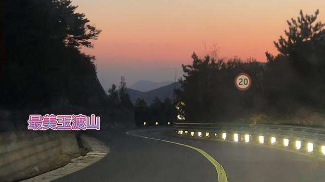 最爱意想不到的湖面和夕阳