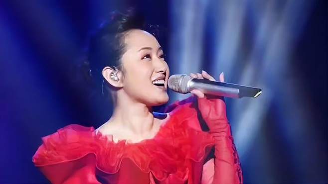 杨钰莹演唱的歌曲《妈妈留给我一首歌》