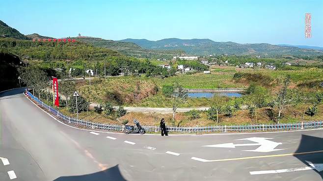 几年前这里还是个穷山沟，交通又不便，现在翻天覆地的变化