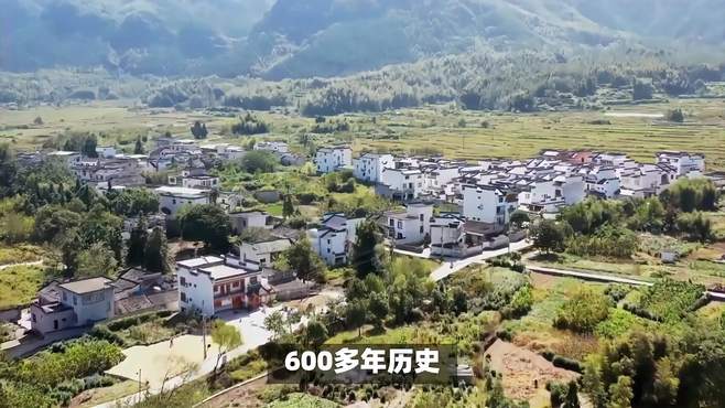 藏在皖南山里的古村，600多年历史，如世外桃源般宁静美丽