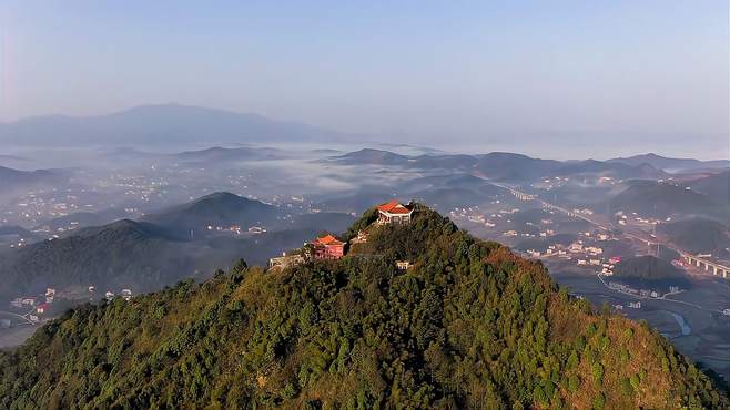 湖南遗忘山，湘东名山，小南岳之称，在株洲