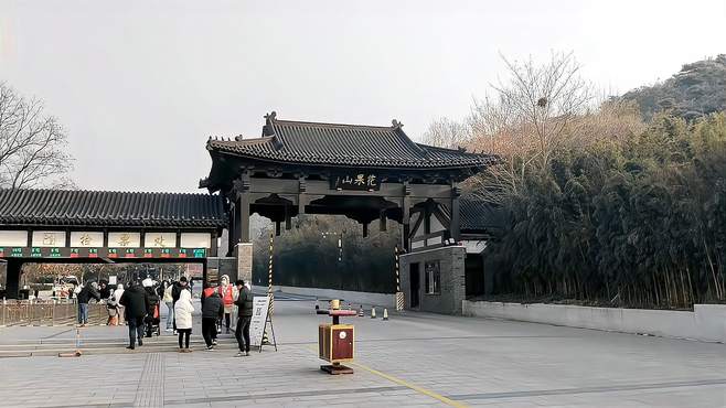 连云港花果山景区上山风景