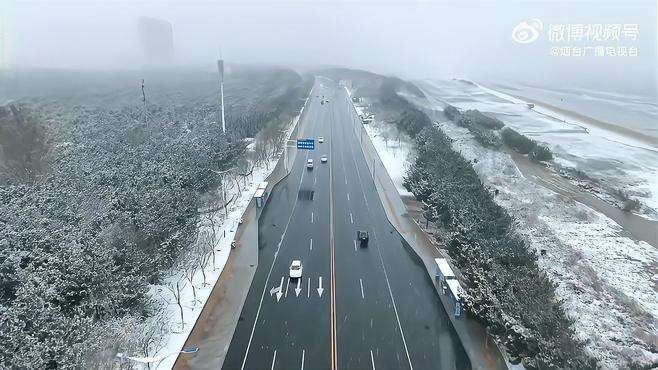 雪后高新 银装素裹