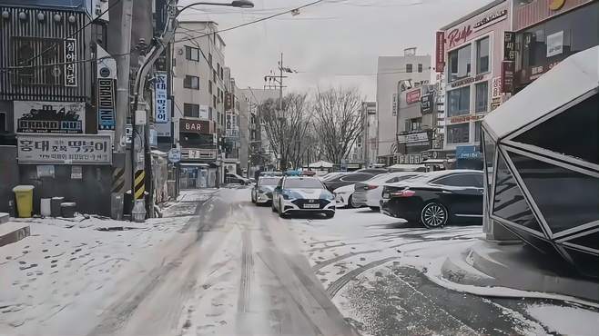 亲历城市精彩场面，体验别样风情，留下深刻印象