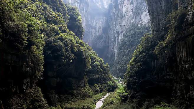 武隆天坑地缝景区，详细为你解说，建议珍藏分享