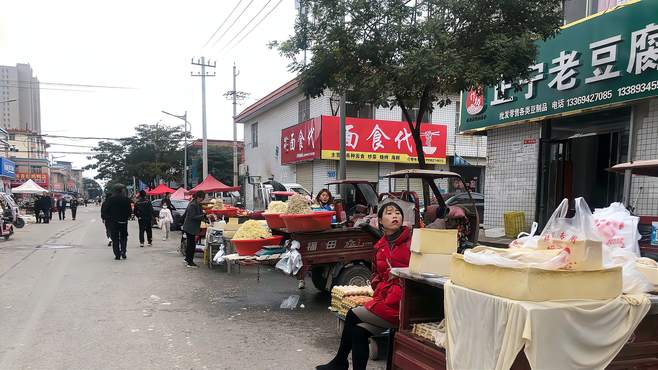 随拍庆阳正宁街景，看看变化大不大，吃碗牛肉面买点老豆腐