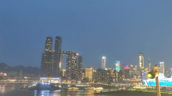 大重庆的夜景杠杠滴