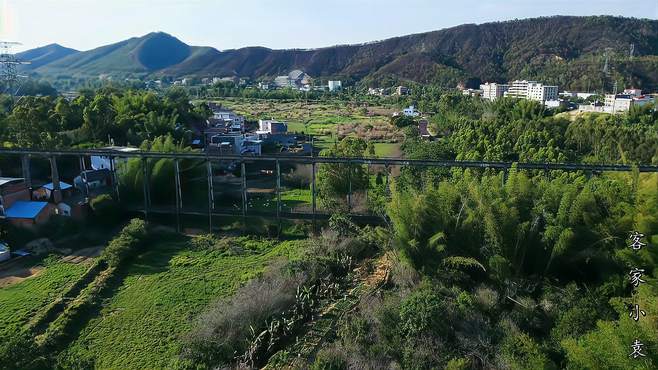 广东这个村，有着一条100多年的引水天桥，至今保存完好