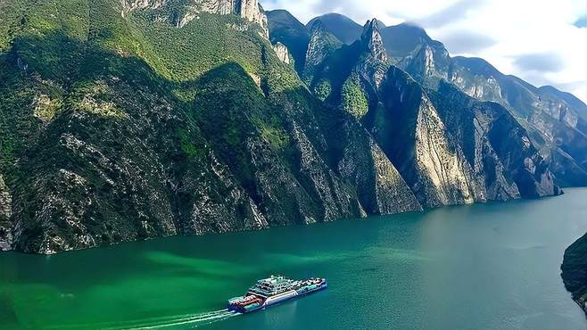 小浪底和三峡的区别