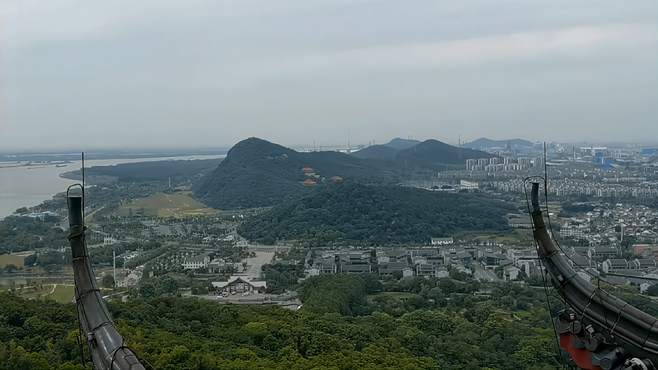 一段传说 一座城市