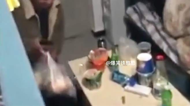 盘点男生宿舍的沙雕日常，快乐就是如此简单，果然沙雕会传染！