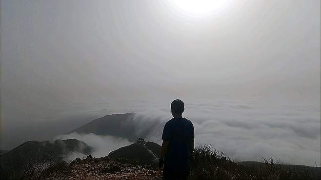 壮观大黑山的云海