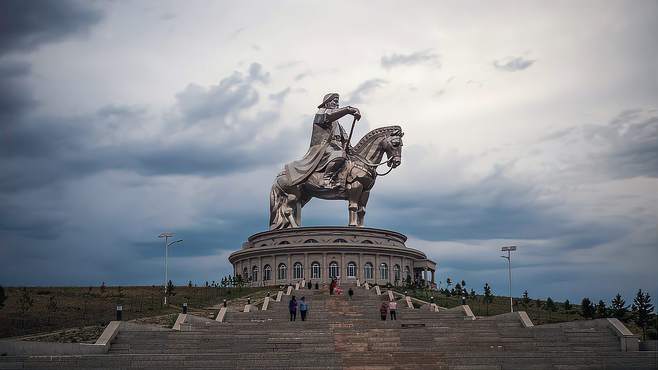 蒙古国是个怎样的国家？刚从蒙古旅游回来，带你看看真实的蒙古国