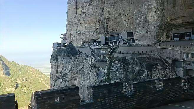 车上拍绵山景区内公路