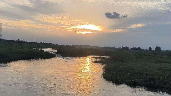 今天去通头河拍夕阳，拍出效果挺满意！