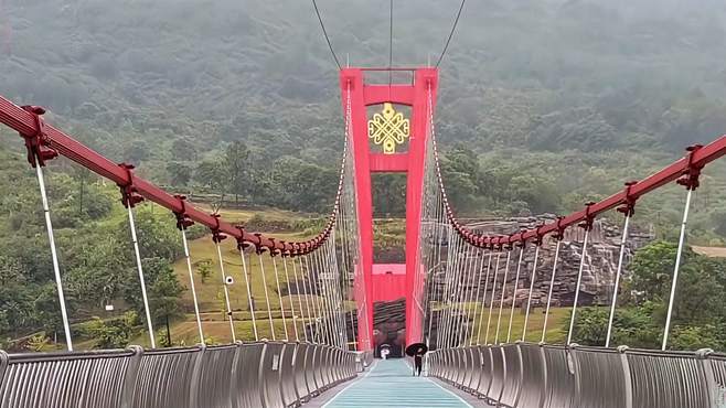 游览“岭南诗画走廊”（湟川三峡）