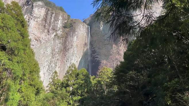 雁荡山心脏地带的瑰宝——大龙湫，你确定不来看看？