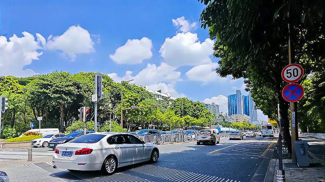 中国空气质量最好的超大城市，中秋小长假，深圳天空美爆了！