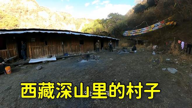 两个女骑摩旅西藏，为了找野温泉徒步走进深山，里面景象太震撼