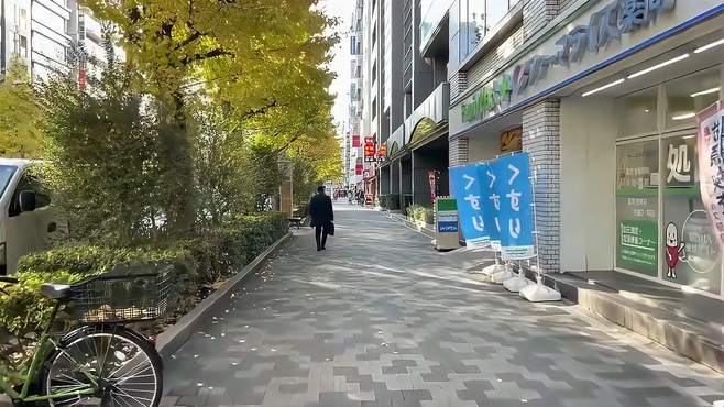 城市游览，深入街头小巷，体验新奇瞬间